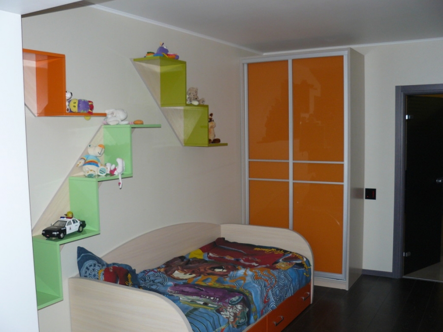 02 841
