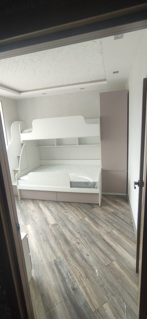 06 026